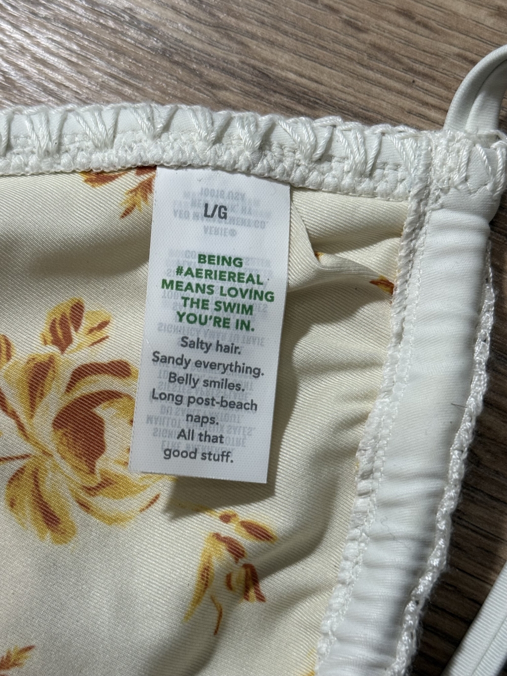aerie Cream Crochet Triangle Bandeau - Picture 3 of 4